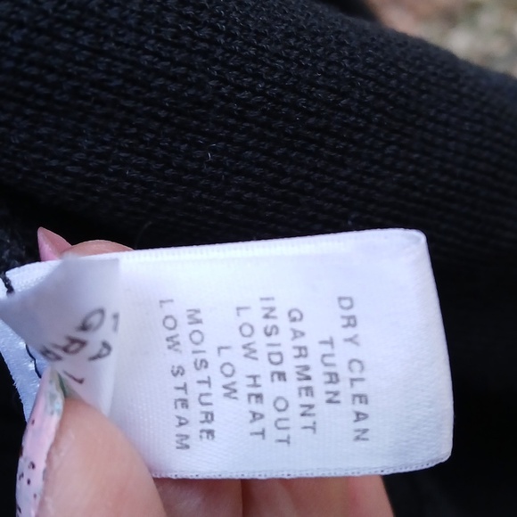 St. John Caviar Cascading Ruffle Open Front Black Knit Sweater Jacket EUC Size 4 - Picture 13 of 15